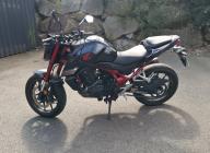 HONDA CB 750 HORNET