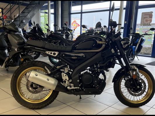 YAMAHA XSR 125 Legacy