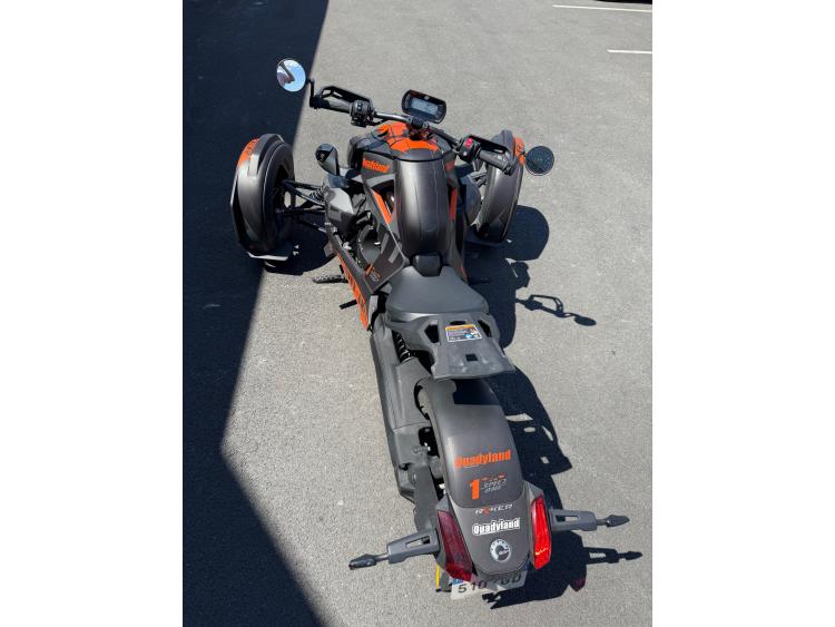 CAN-AM SPYDER