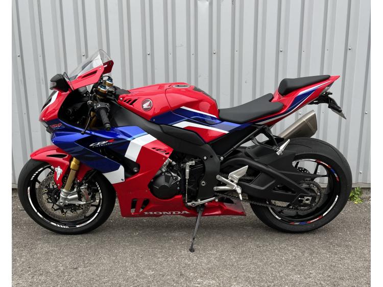 HONDA CBR 1000 RR-R SP