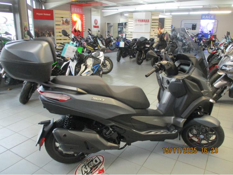 PIAGGIO MP3 530 HPE EXCLUSIVE