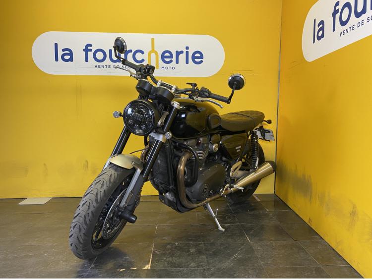 TRIUMPH SPEED TWIN 1200