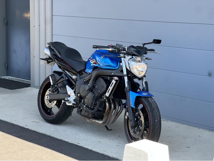 YAMAHA FZ6 S2 98cv