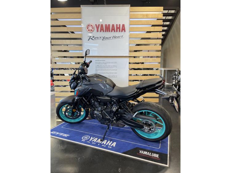 YAMAHA MT-07 (47.5CV)