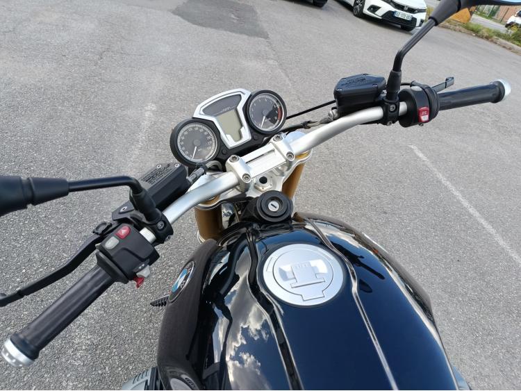 BMW R NineT