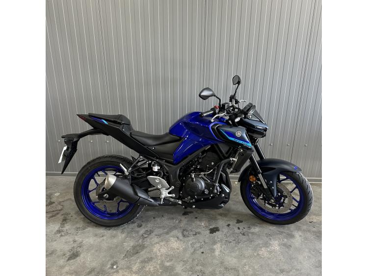 YAMAHA MT-03