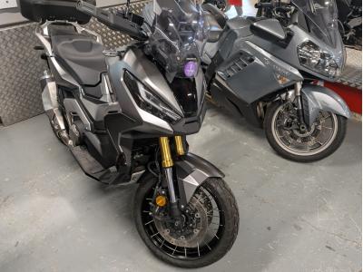 HONDA X-ADV