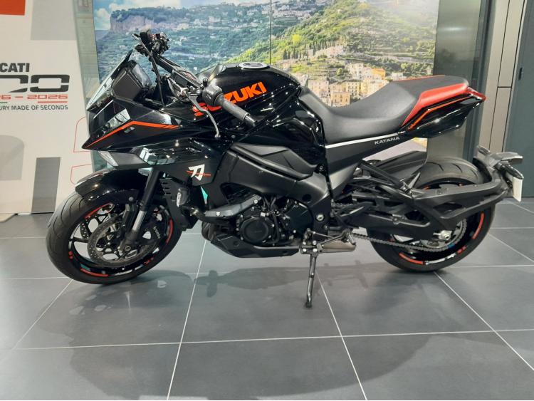 SUZUKI KATANA 1000