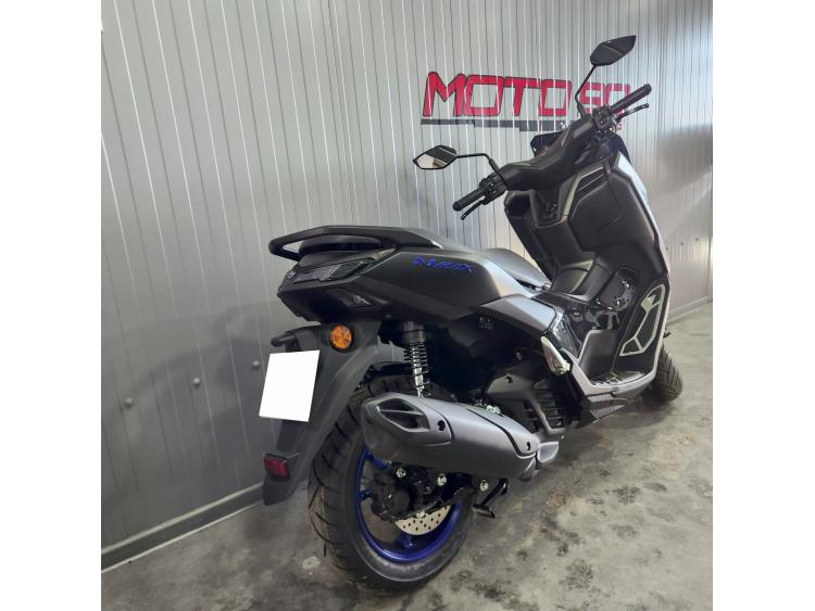 YAMAHA NMAX 125