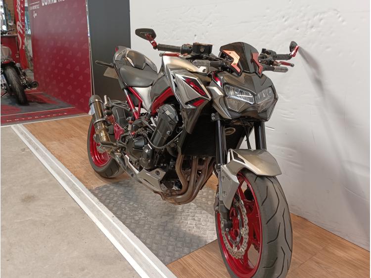 KAWASAKI Z 900