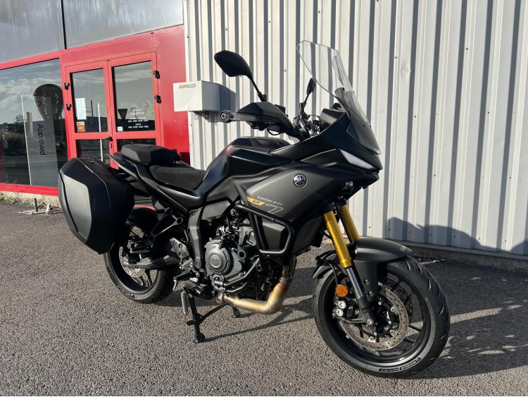 YAMAHA TRACER 7 GT 2025 AKRAPOVIC