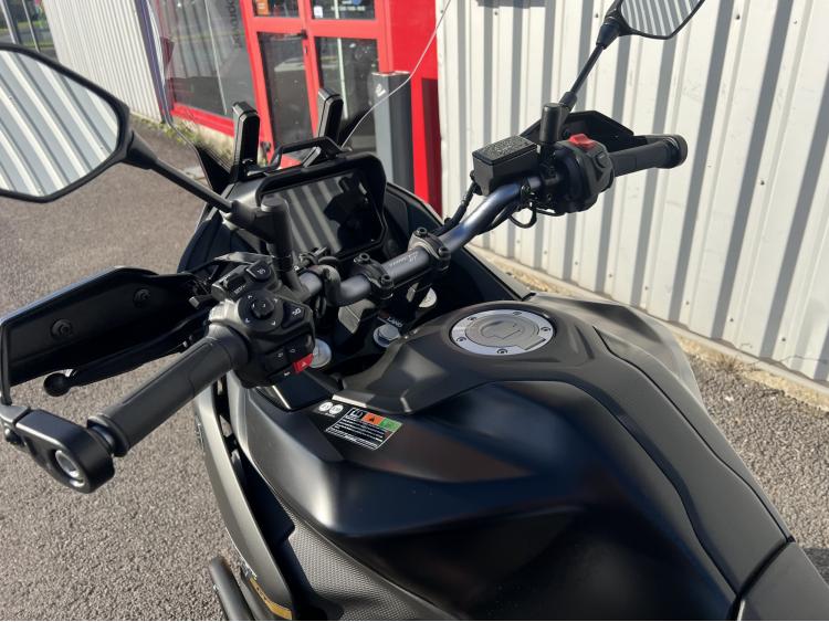 YAMAHA TRACER 7 GT 2025 AKRAPOVIC