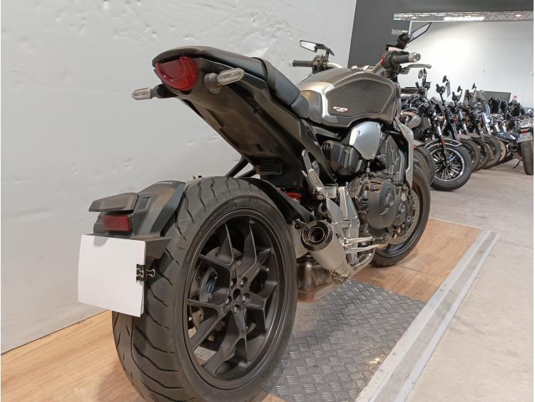 HONDA CB 1000 R