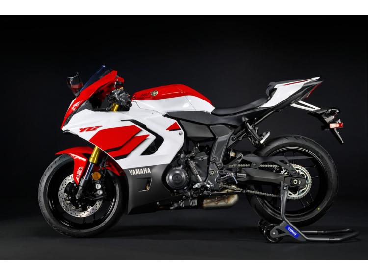 YAMAHA YZF-R7 70th Anniversaire 