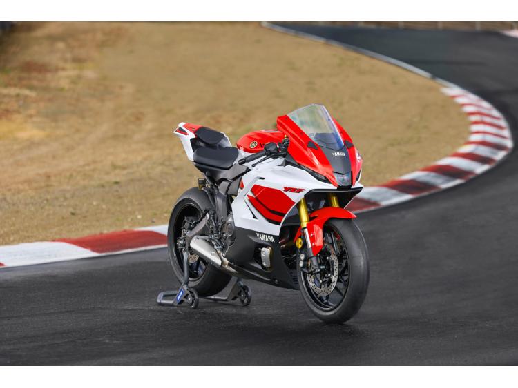 YAMAHA YZF-R7 70th Anniversaire 