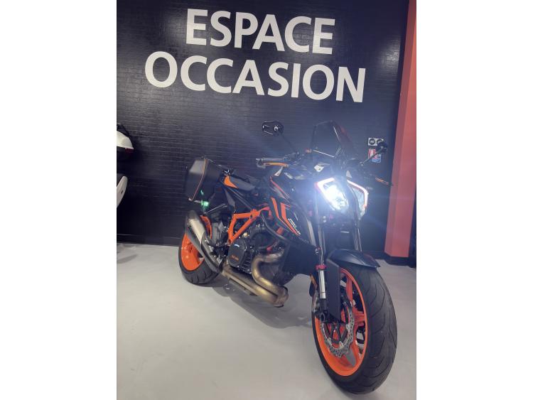 KTM 1290 SUPER DUKE R