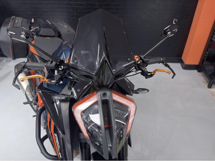 KTM 1290 SUPER DUKE R