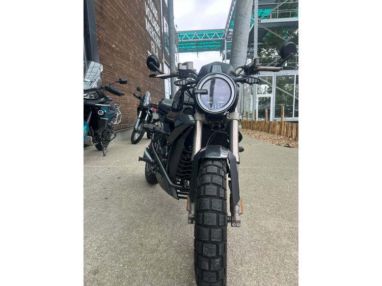 ZONTES 125 SCRAMBLER X