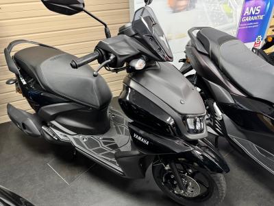 YAMAHA RayZR 125