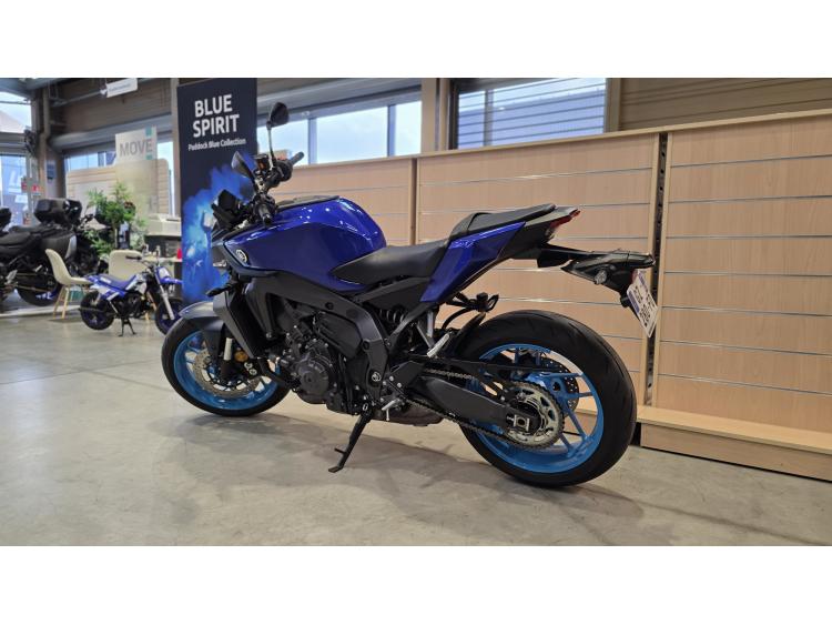 YAMAHA MT-09  Y-AMT