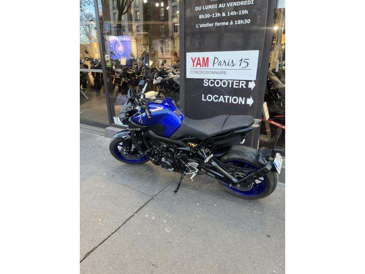 YAMAHA MT-09 2018 ICON BLUE AKRAPOVIC ET OHLINS (MT 09 MT09)