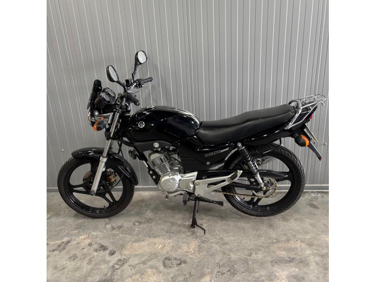 YAMAHA YBR 125
