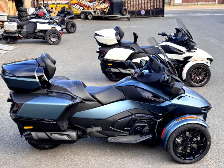 CAN-AM SPYDER RT 1330 LIMITED - 1600 kms - GA 04/2027 - ltd f3 can am goldwing 1800 k1600 gt gtl canam