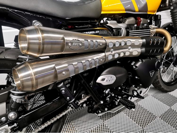 TRIUMPH SCRAMBLER 900