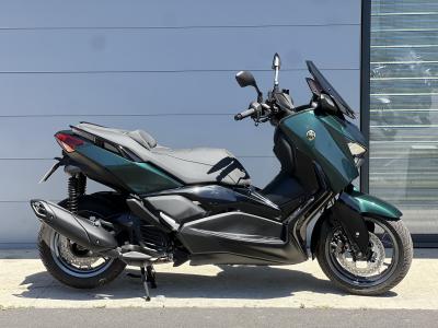 YAMAHA X-MAX 125 TECH MAX