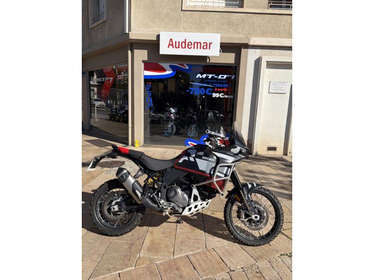 DUCATI DESERT X 