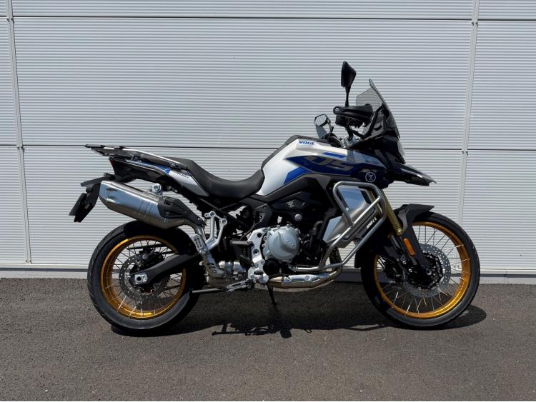 VOGE DS 900 X