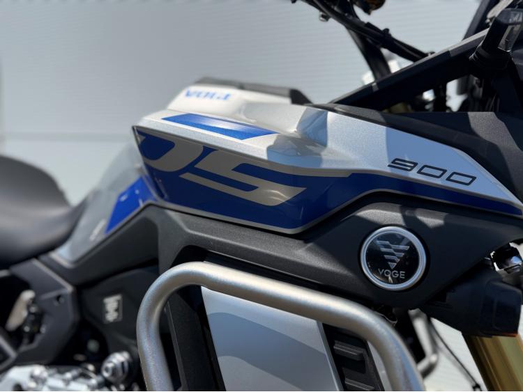 VOGE DS 900 X