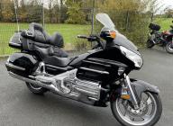 HONDA GL1800 GOLDWING