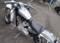 HARLEY-DAVIDSON SPORTSTER 883