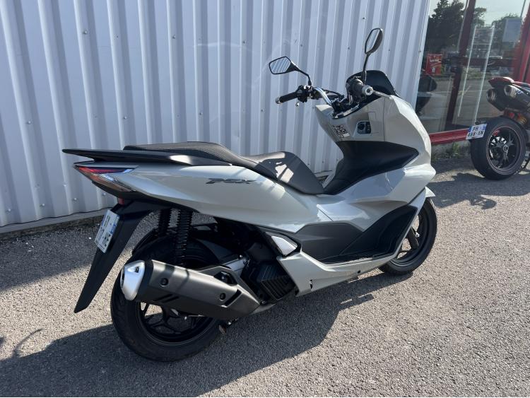 HONDA PCX 125 2024