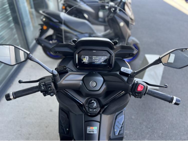 YAMAHA XMAX 125 TECH MAX