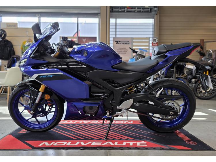 YAMAHA YZF-R3