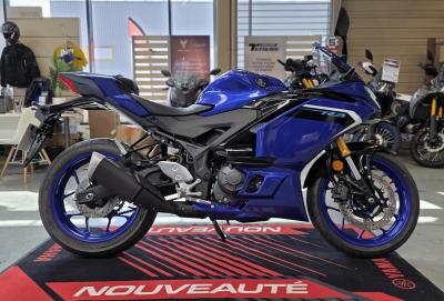 YAMAHA YZF-R3