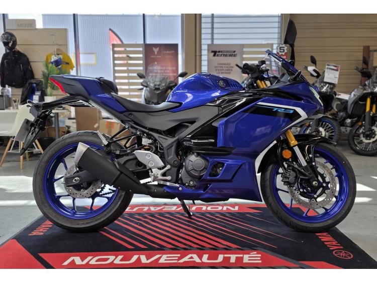 YAMAHA YZF-R3