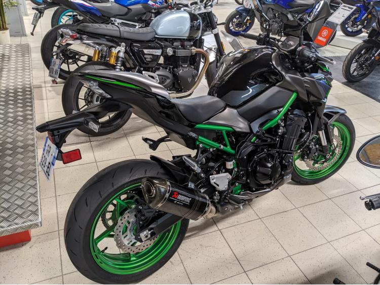 KAWASAKI Z 900 PACK PERFORMANCE
