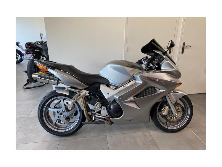 HONDA VFR 800 VTEC