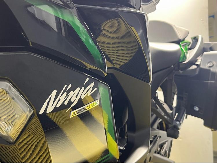 KAWASAKI NINJA 1000 SX