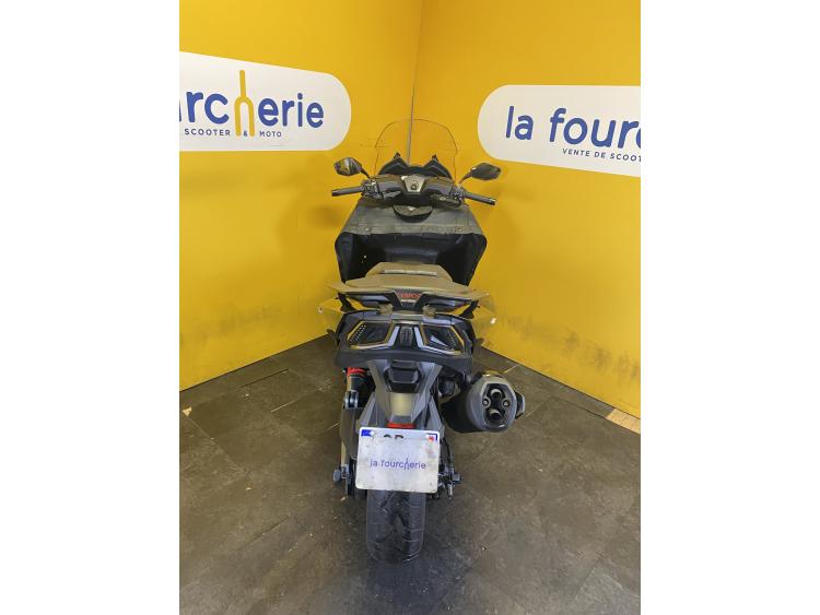 KYMCO AK 550 / AK 550 PREMIUM 