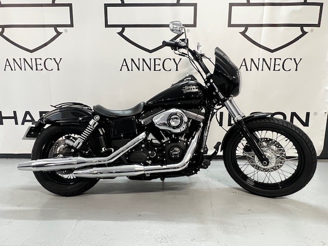 HARLEY-DAVIDSON DYNA STREET BOB 1690