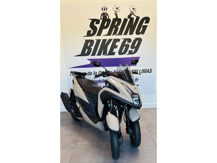 YAMAHA TRICITY 125