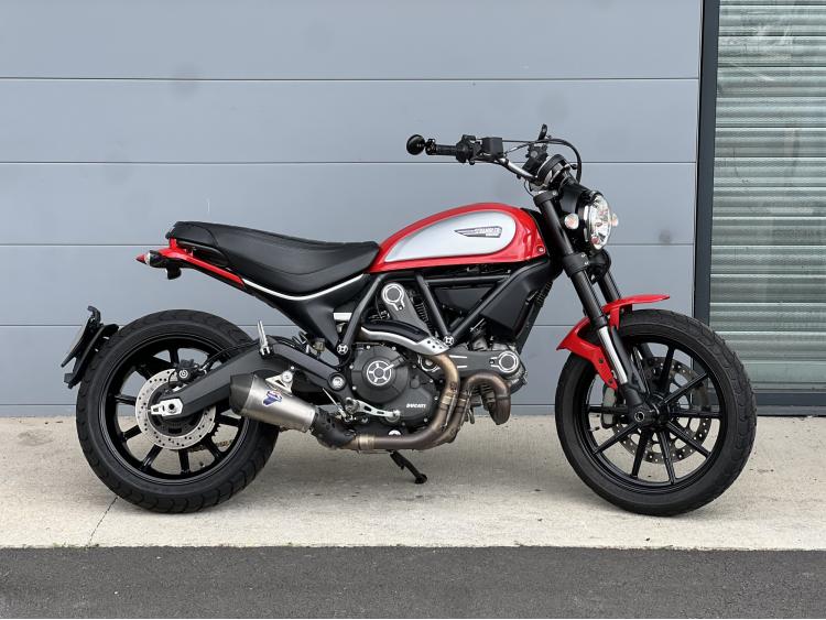 DUCATI SCRAMBLER 800