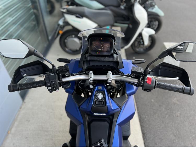 HONDA ADV 350