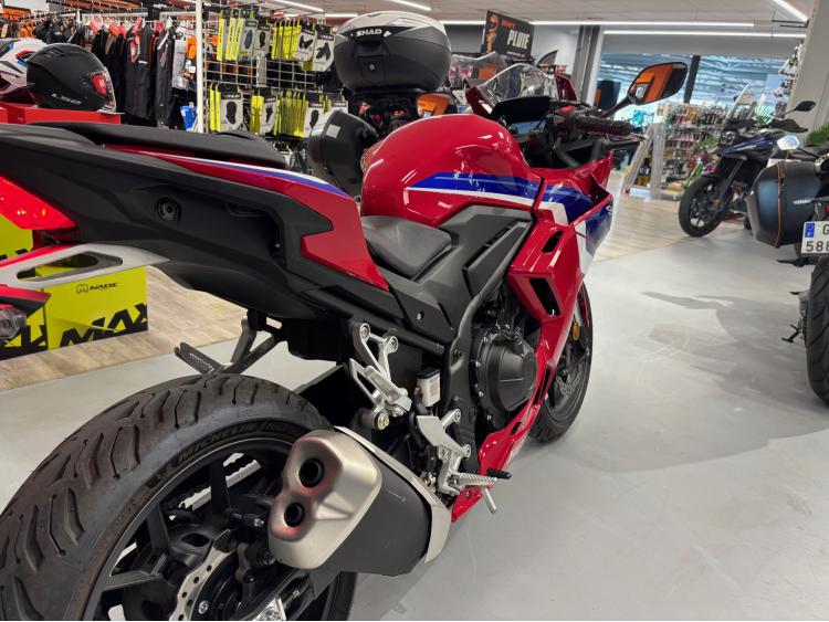 HONDA CBR 500 R