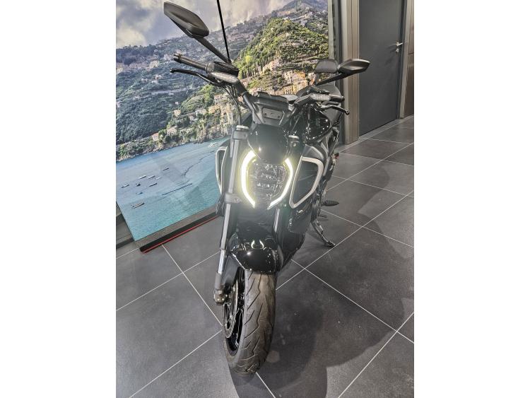 DUCATI XDIAVEL V4