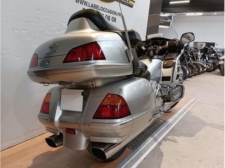 HONDA GL 1800 GOLDWING